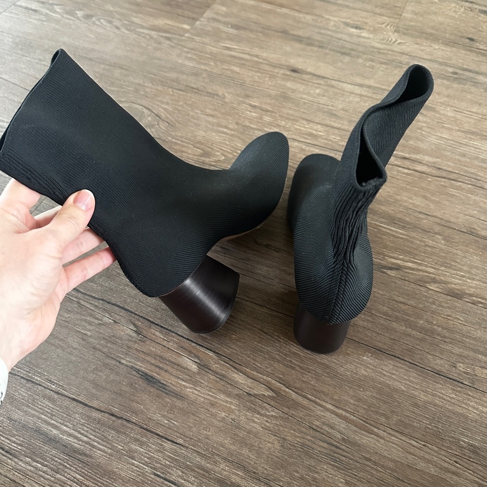 Celine Iconic Ankle Sock Boots (ca 2016) - new, soft ballerina knit - Picture 8 of 15